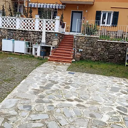 La Graziosa In Suite Wifi Parcheggio Gratuito Self Check-In Zona Lerici Guercio-2